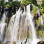 آبشار دره عشق